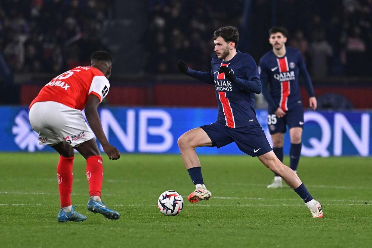 雷恩客场逆转兰斯，结束连败