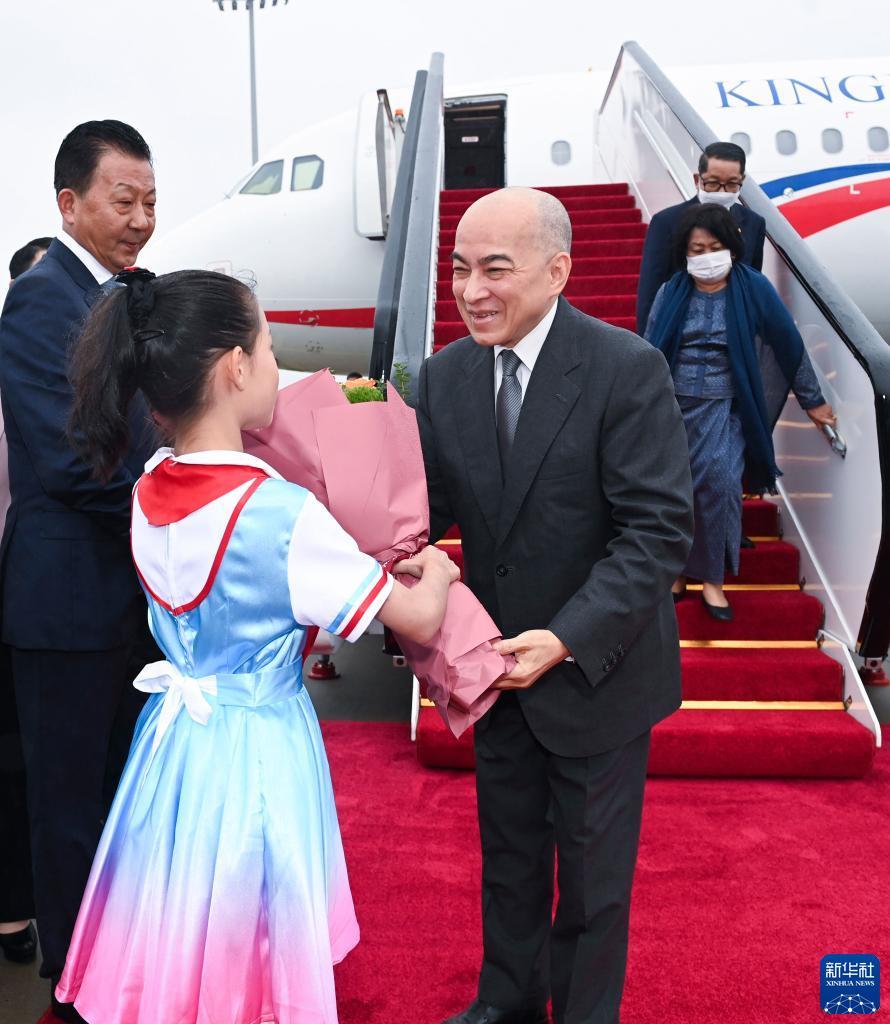 印尼亚运会接近尾声柬埔寨队夺得首枚金牌