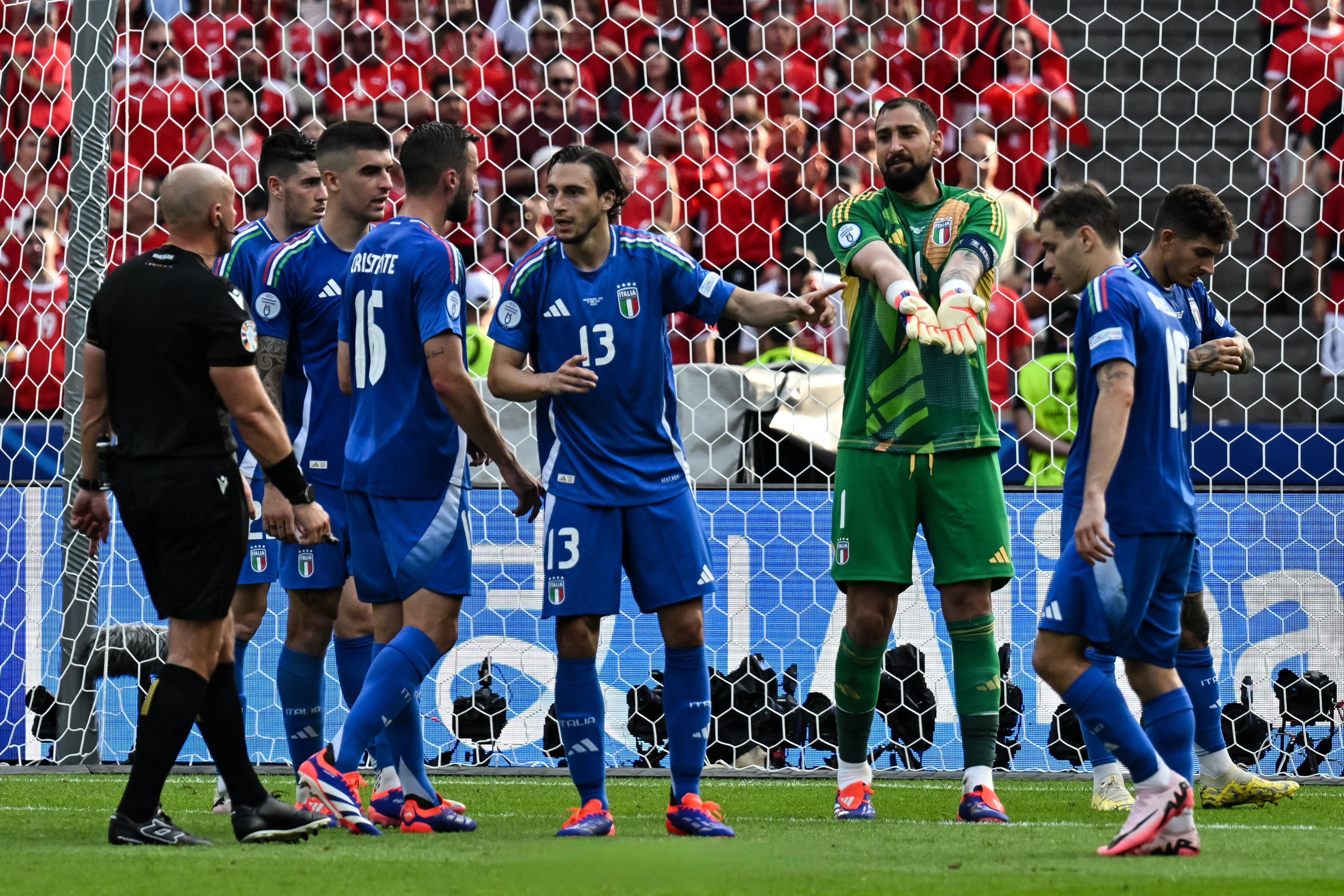 意大利夺得欧洲杯冠军,击败英格兰赢得历史性胜利 意大利夺得欧洲杯冠军,击败英格兰赢得历史性胜利