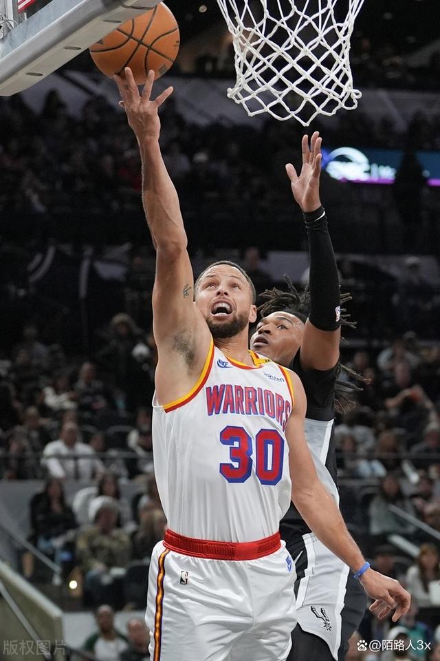 关于勇士客场失利,无法解决对手防守难题的信息 关于勇士客场失利,无法解决对手防守难题的信息