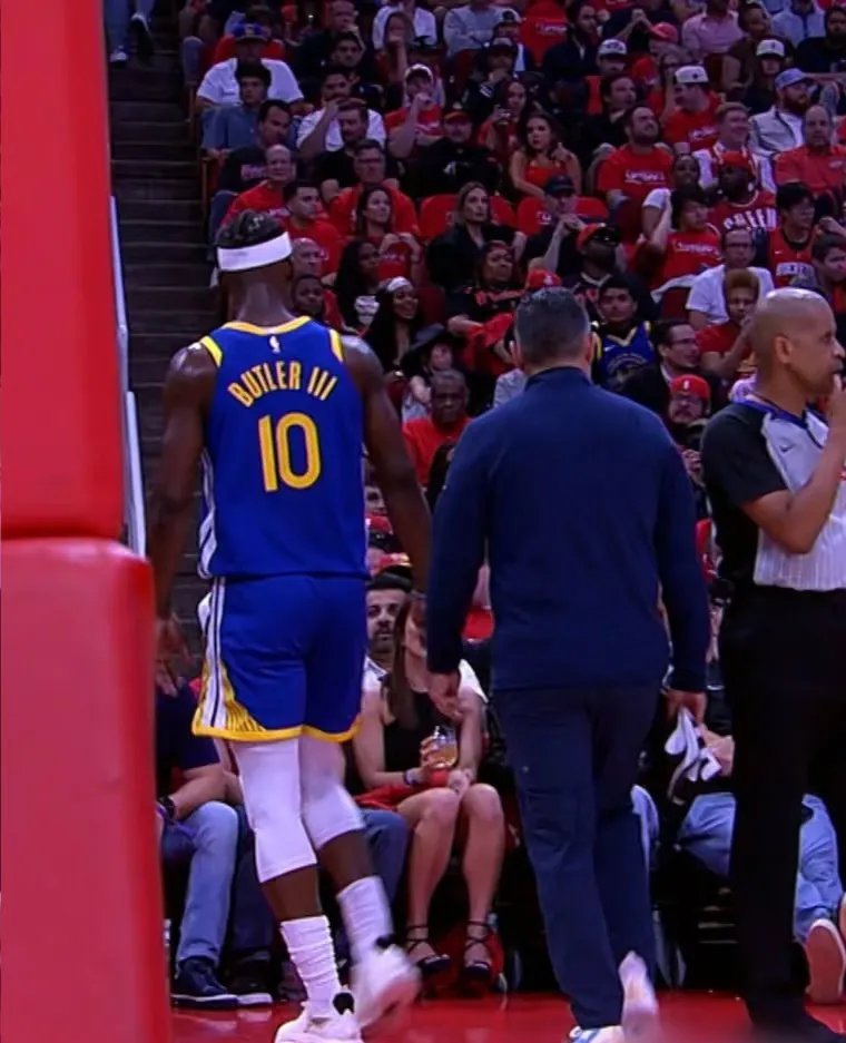 关于勇士客场失利,无法解决对手防守难题的信息 关于勇士客场失利,无法解决对手防守难题的信息