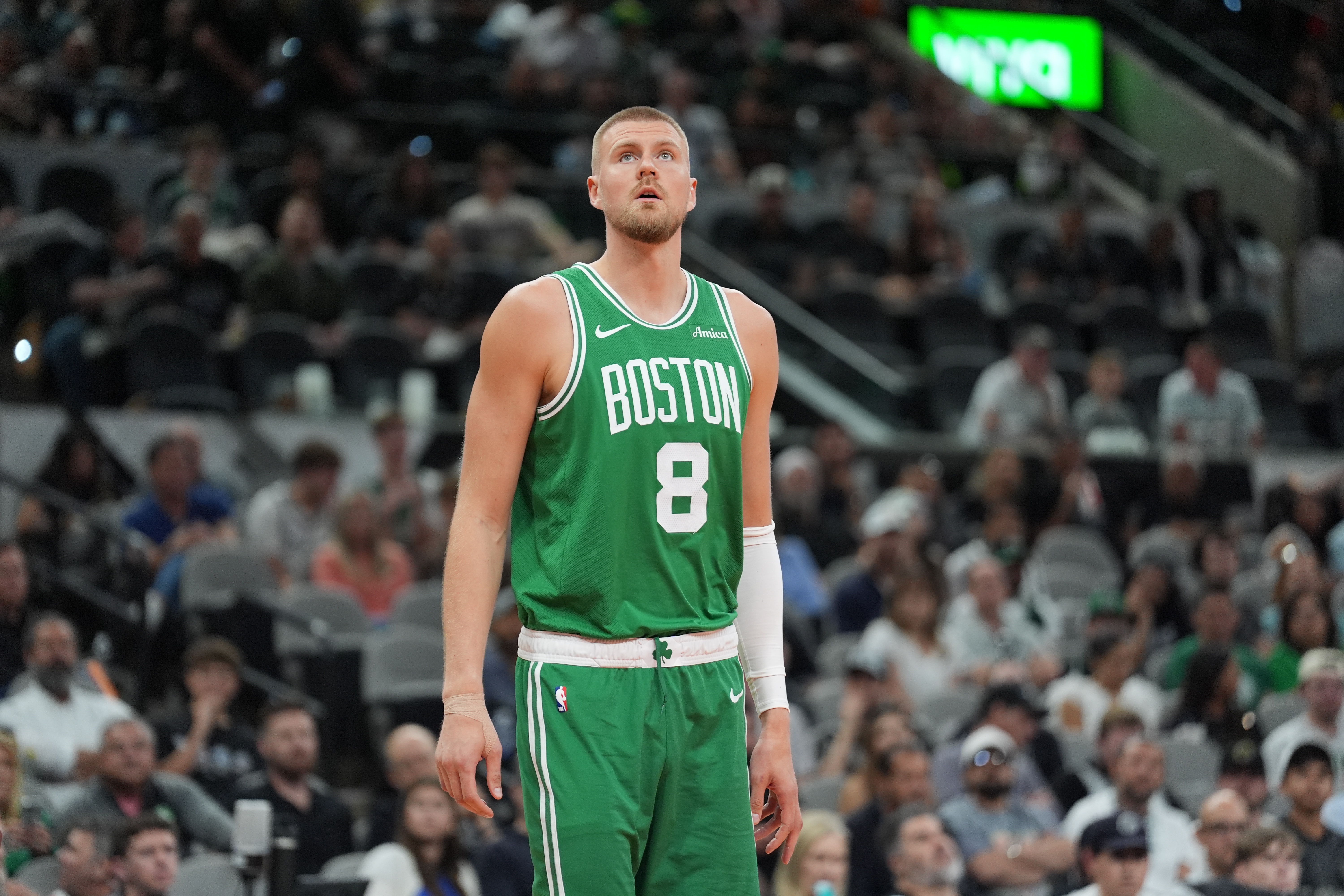 凯尔特人击败开拓者,取得四连胜 凯尔特人击败开拓者,取得四连胜