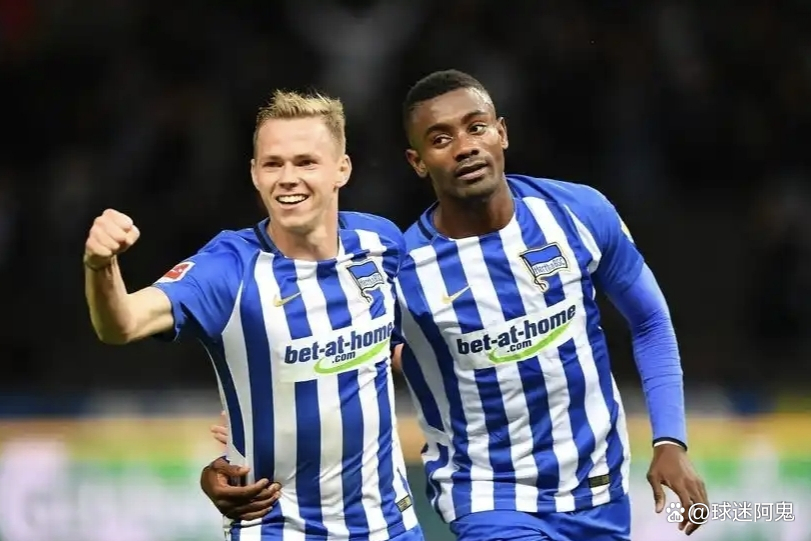 柏林赫塔球员势不可挡,连胜对手保持不败 柏林赫塔球员势不可挡,连胜对手保持不败