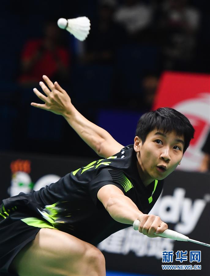 俄罗斯羽毛球选手稳扎稳打,晋级下一轮 俄罗斯羽毛球选手稳扎稳打,晋级下一轮